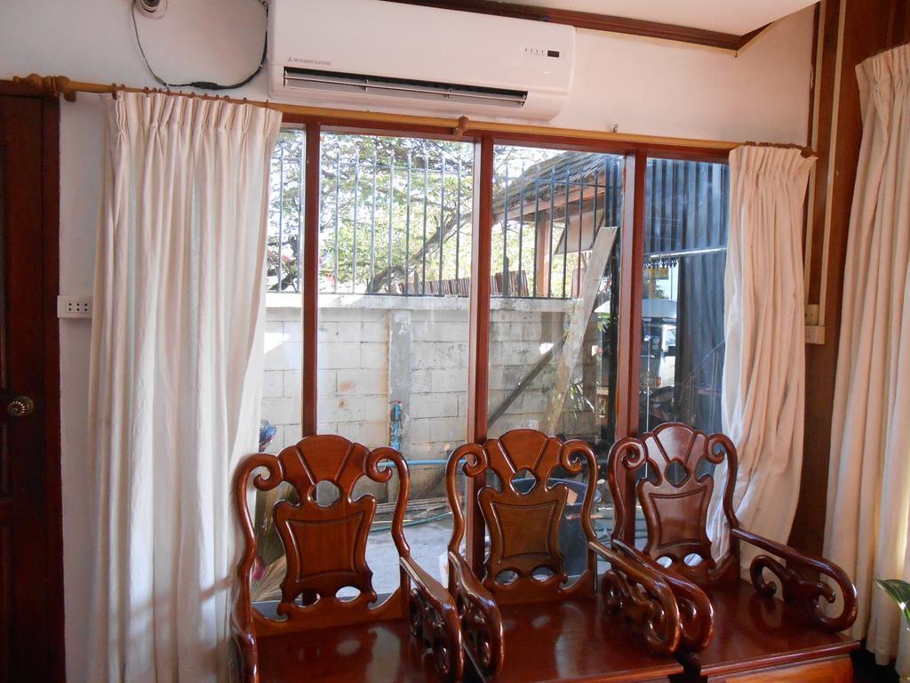 Chanthasom Guesthouse Ban Nongdouang Eksteriør bilde